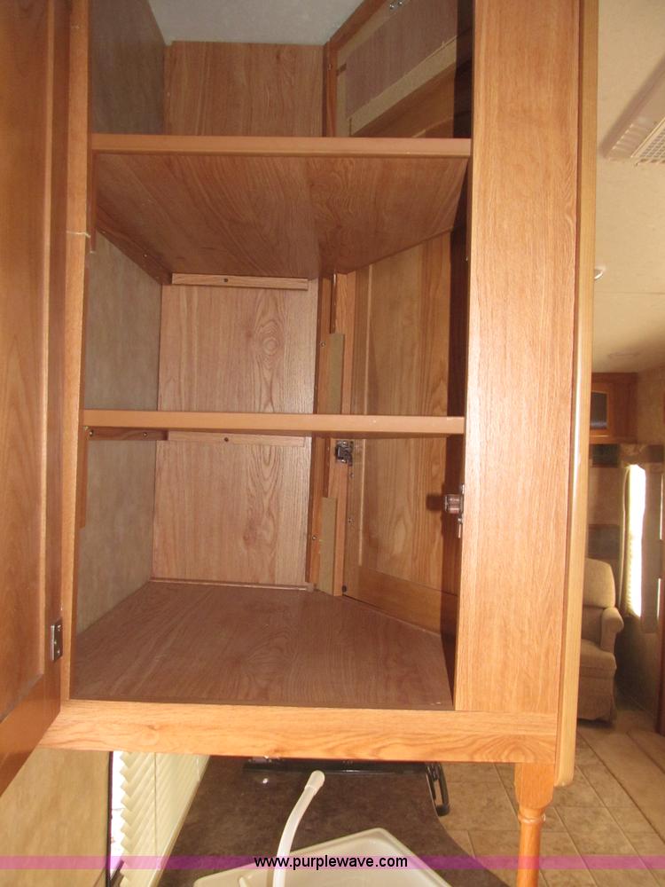 image for item B5280 2010 Jayco Eagle 30.5RLS Superlite camper