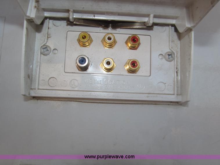 image for item B5280 2010 Jayco Eagle 30.5RLS Superlite camper