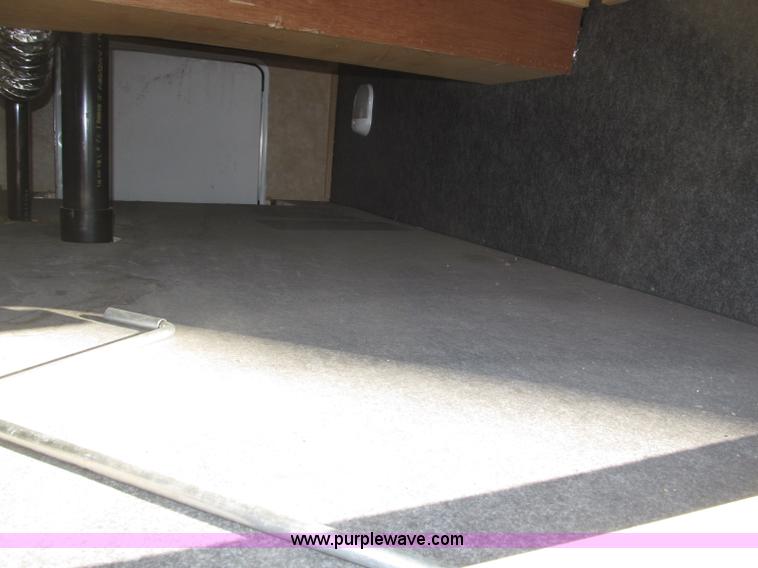 image for item B5280 2010 Jayco Eagle 30.5RLS Superlite camper