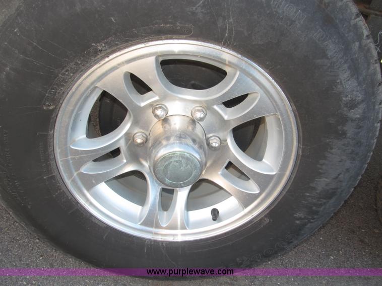 image for item B5280 2010 Jayco Eagle 30.5RLS Superlite camper