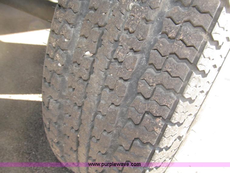 image for item B5280 2010 Jayco Eagle 30.5RLS Superlite camper