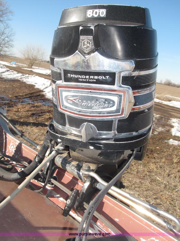 image for item B5330 1981 SmokerCraft 18' speed boat