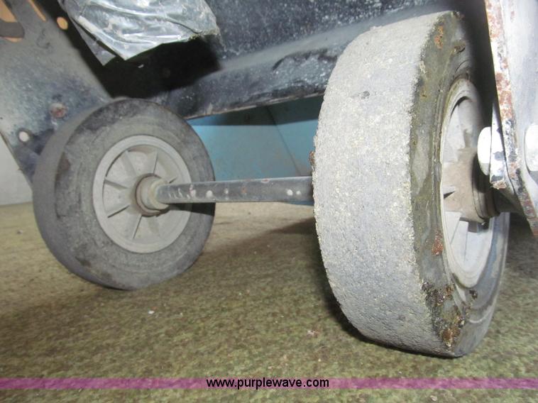 image for item B5374 Target twin head diamond disc grinder