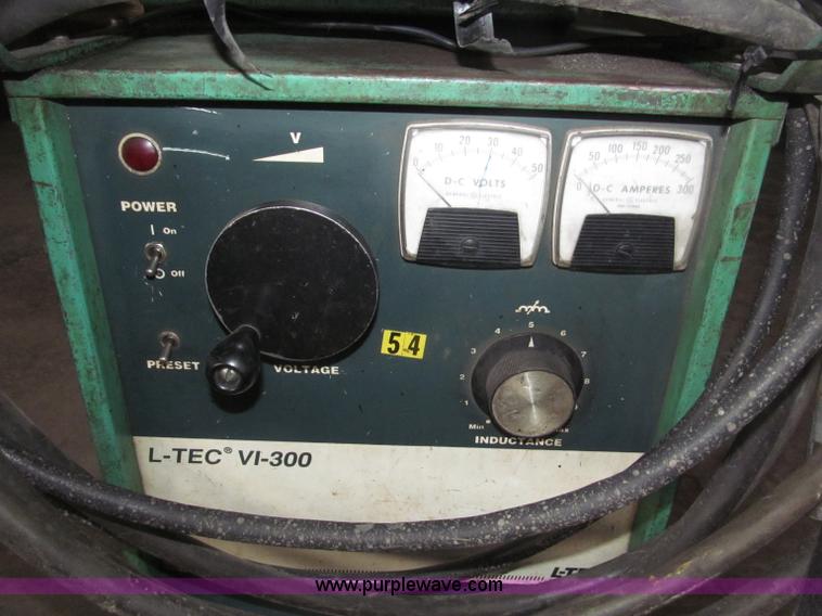 image for item B5385 L-Tec VI300 mig 35 wire feed welder