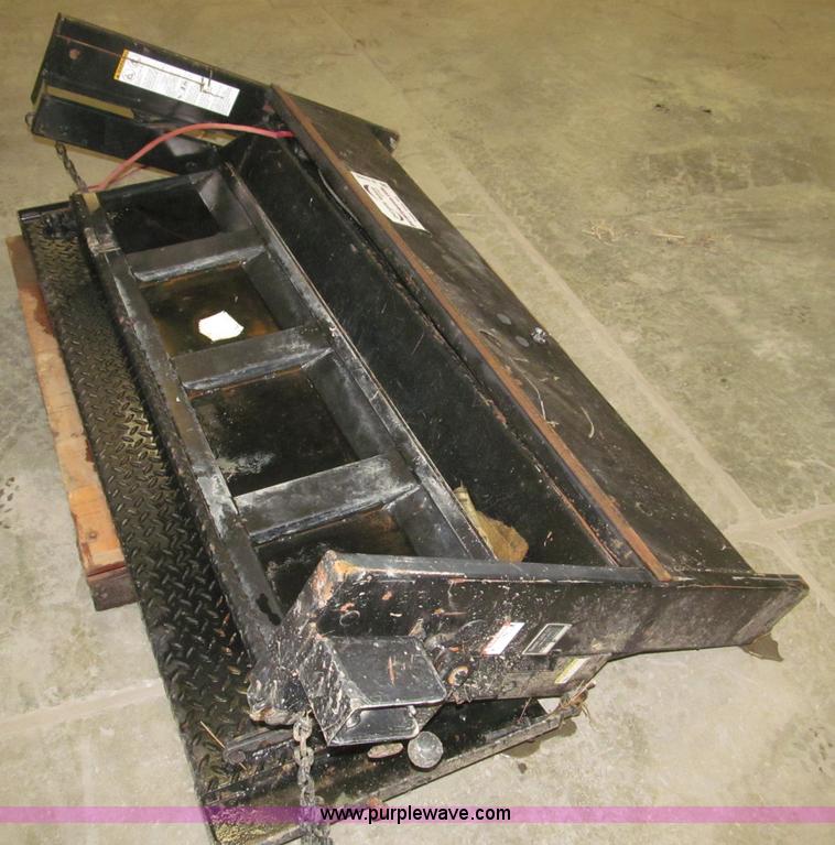 image for item B5386 Tommy Gate 601040 lift gate