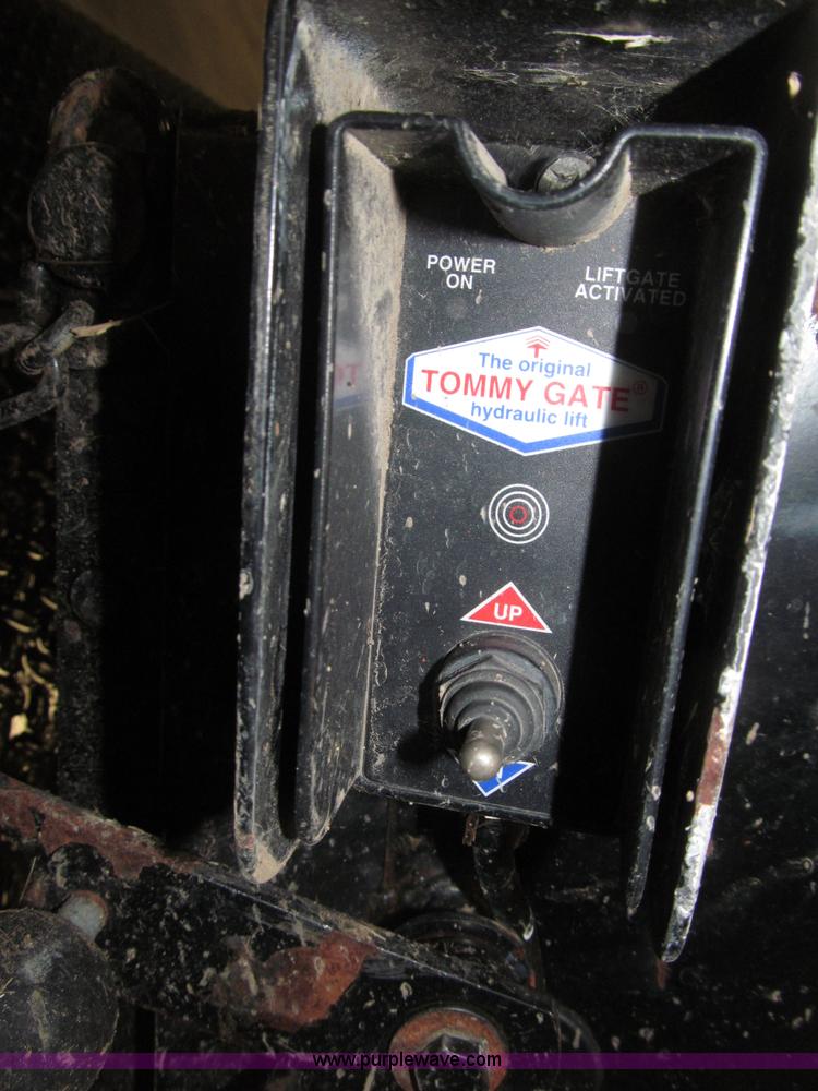 image for item B5386 Tommy Gate 601040 lift gate