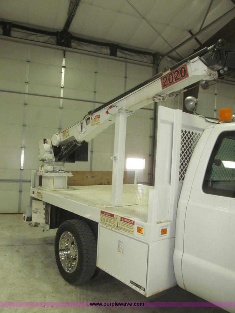 image for item B5396 2003 Ford F450 XL Super Duty SuperCab flatbed truck