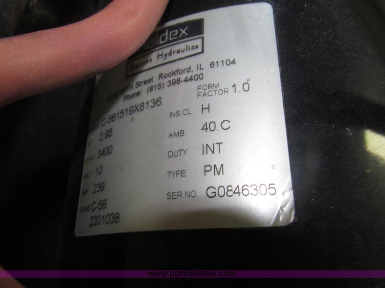 image for item B5396 2003 Ford F450 XL Super Duty SuperCab flatbed truck