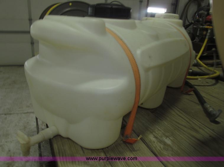 image for item B5398 1983 Ford F350 flatbed truck