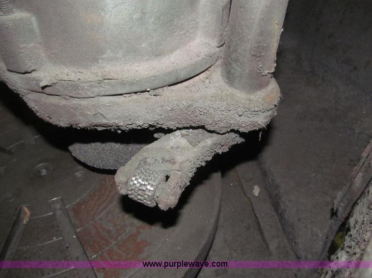 image for item B5406 Winona F6500 flywheel grinder