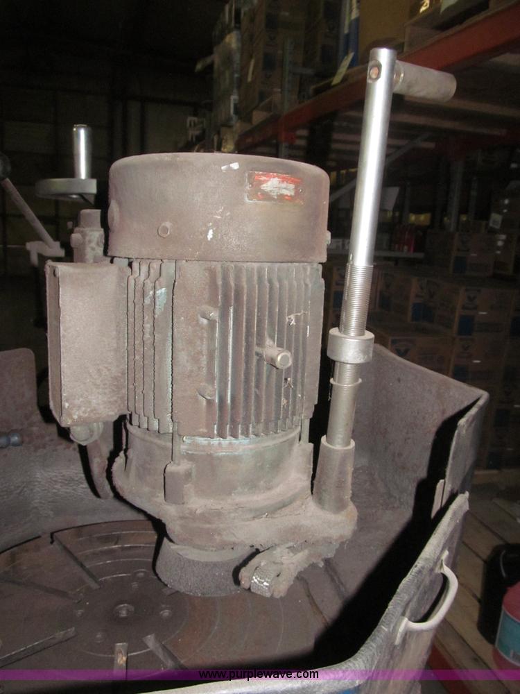 image for item B5406 Winona F6500 flywheel grinder