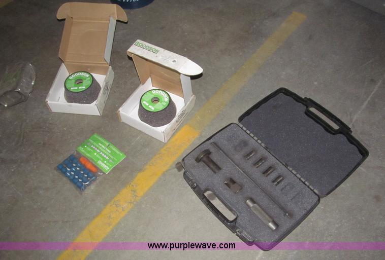 image for item B5406 Winona F6500 flywheel grinder