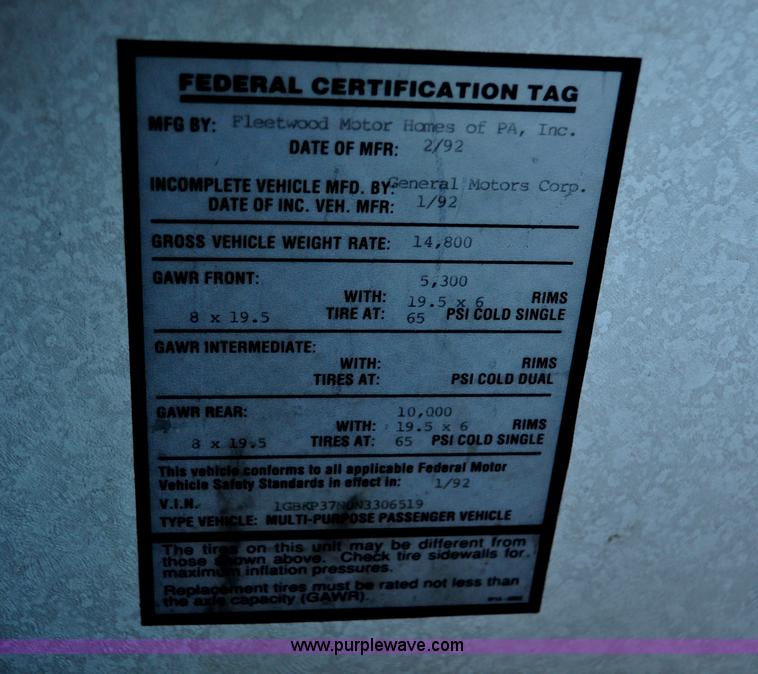 image for item C3413 1992 Fleetwood Bounder RV camper