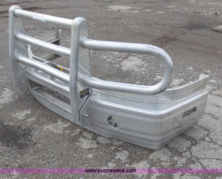 image for item D5770 Ex-Bar truck bumper