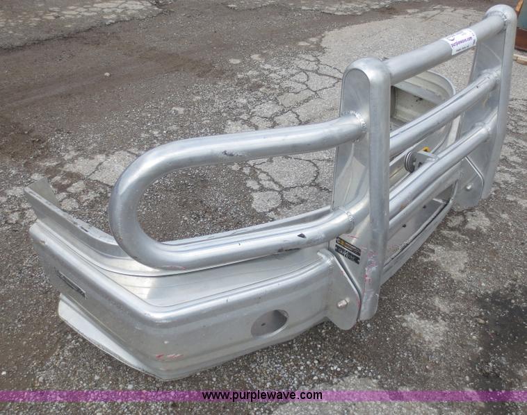 image for item D5770 Ex-Bar truck bumper