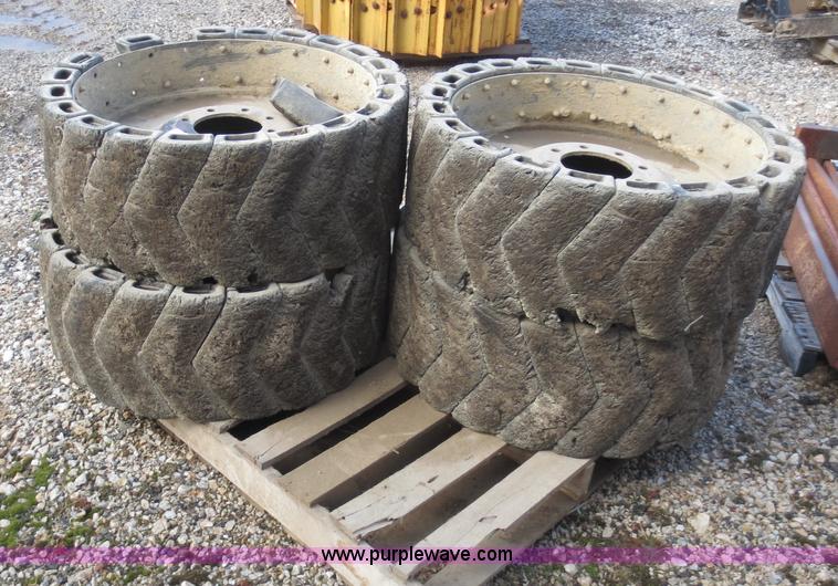 image for item D5776 (4) Air Boss solid rubber tires