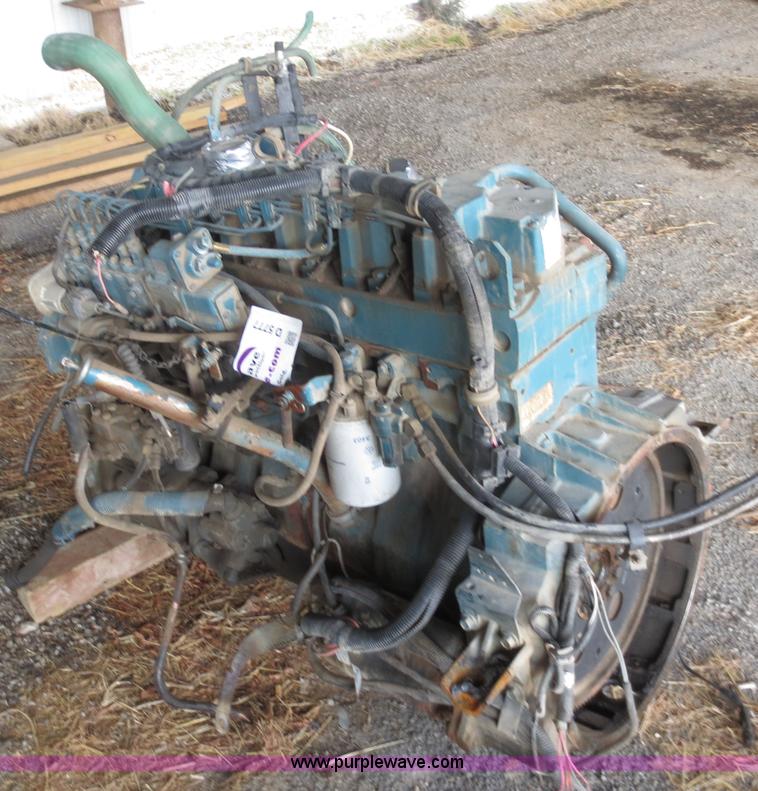 image for item D5777 1995 International DT466 turbo diesel engine