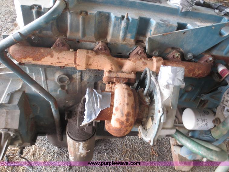 image for item D5777 1995 International DT466 turbo diesel engine