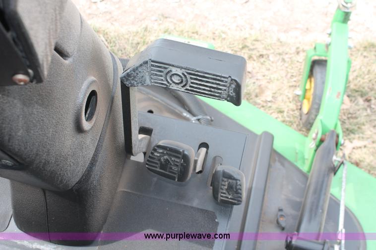 image for item E2841 John Deere 1600 Turbo Series II mower