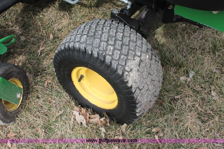 image for item E2841 John Deere 1600 Turbo Series II mower
