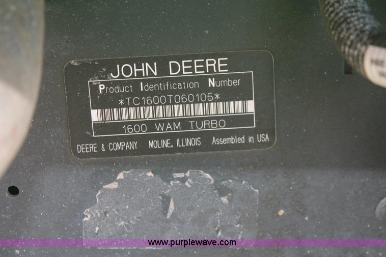 image for item E2841 John Deere 1600 Turbo Series II mower