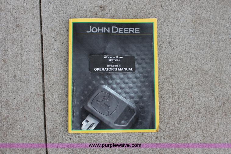 image for item E2841 John Deere 1600 Turbo Series II mower