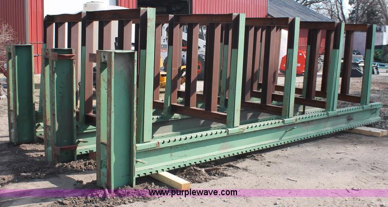 image for item E2861 Industrial cantilever rack shelving