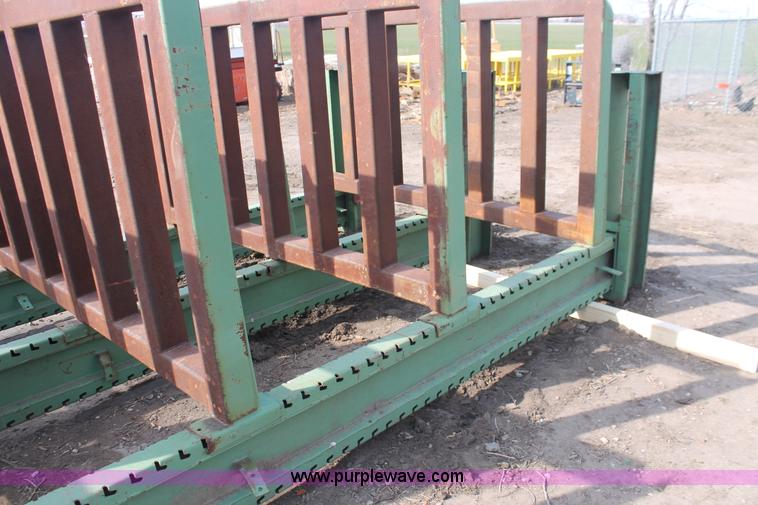 image for item E2861 Industrial cantilever rack shelving