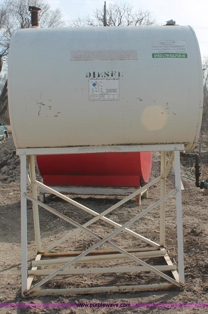 image for item E2863 500 gallon fuel tank