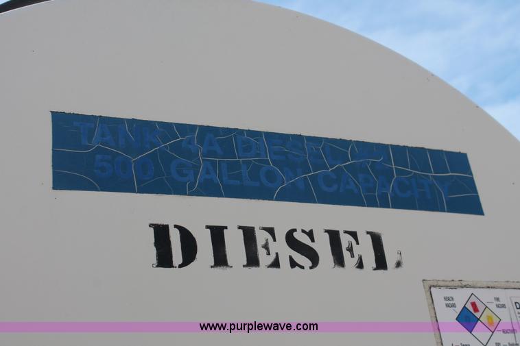 image for item E2863 500 gallon fuel tank