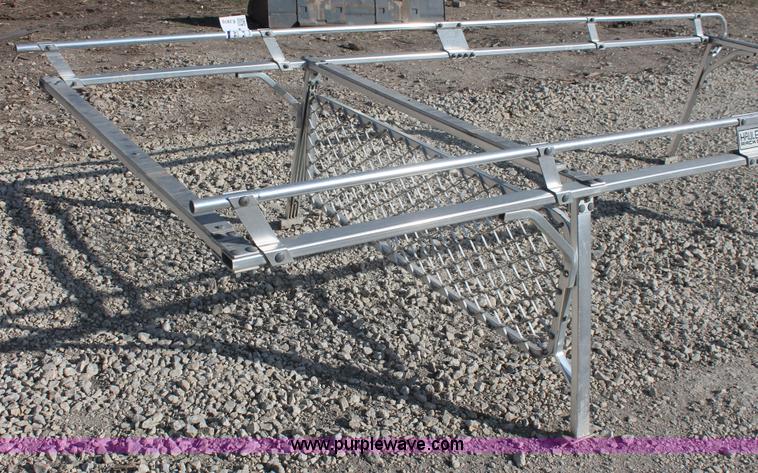 image for item E2870 Hauler rack