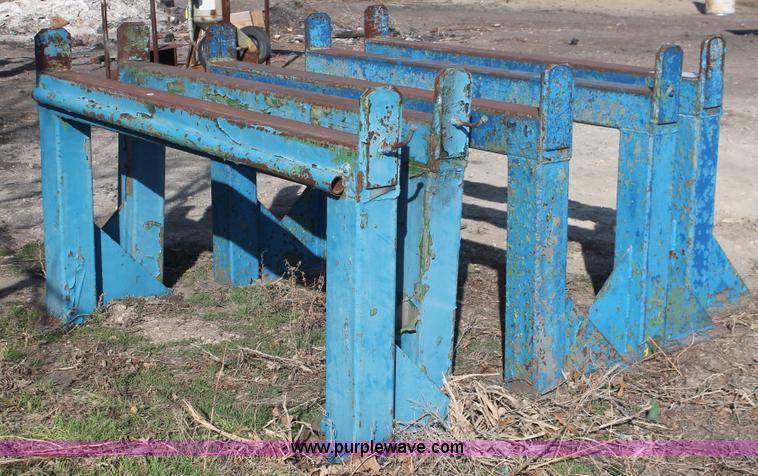 image for item E2872 (5) Industrial steel storage supports