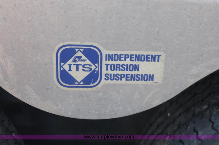 image for item E2875 2005 Pace American cargo sport enclosed trailer