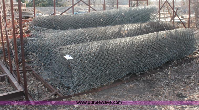 image for item E2876 Approximately 550' of chain link fence