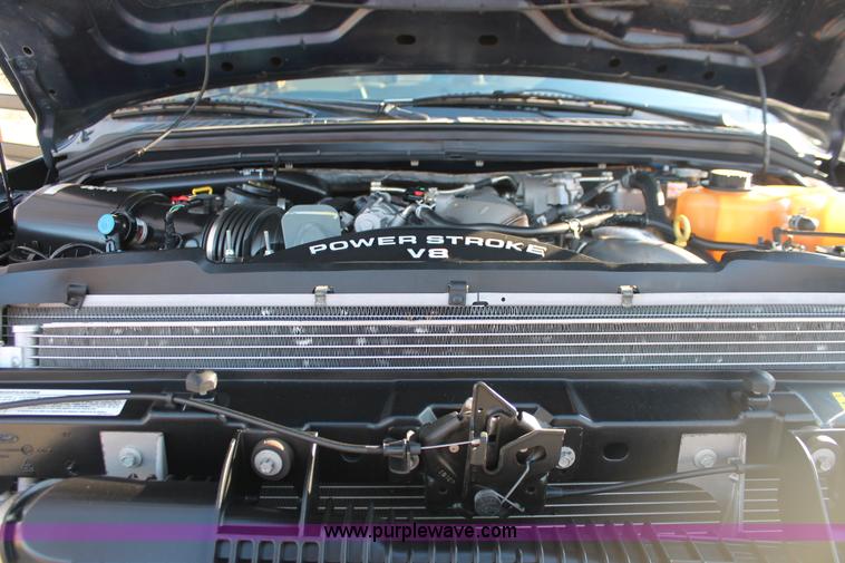 image for item E2877 2008 Ford F250 Lariat Super Duty CrewCab pickup truck