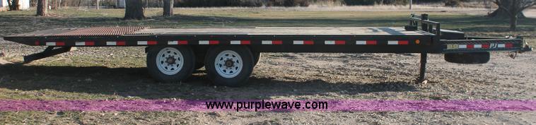 image for item E2879 2009 PJ T8222 tilt deck tandem axle trailer