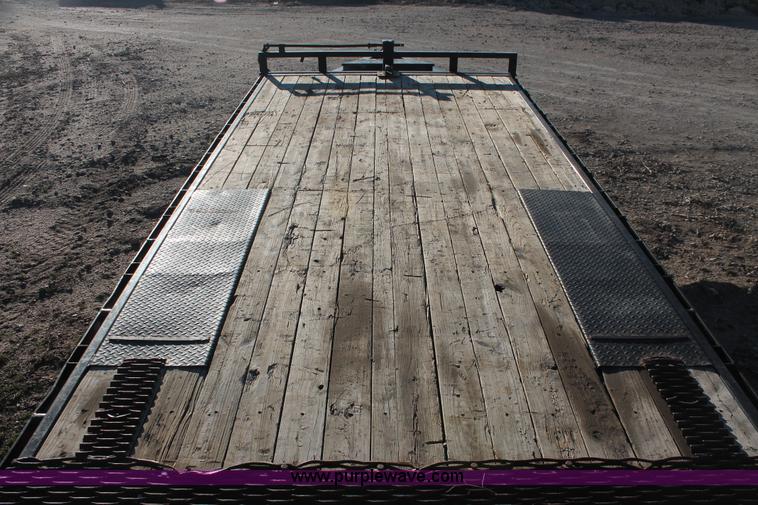 image for item E2879 2009 PJ T8222 tilt deck tandem axle trailer