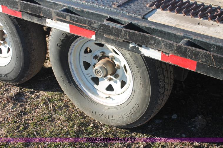 image for item E2879 2009 PJ T8222 tilt deck tandem axle trailer