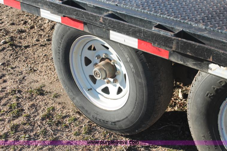 image for item E2879 2009 PJ T8222 tilt deck tandem axle trailer