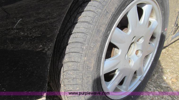 image for item E3784 2001 Volvo S60
