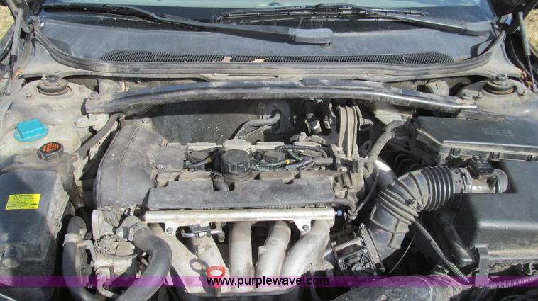 image for item E3784 2001 Volvo S60