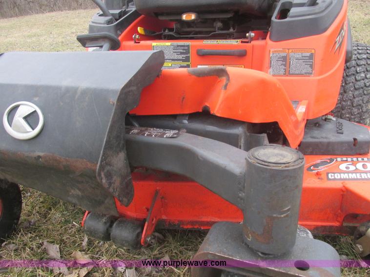 image for item E7104 Kubota ZD331 PRO commercial lawn mower