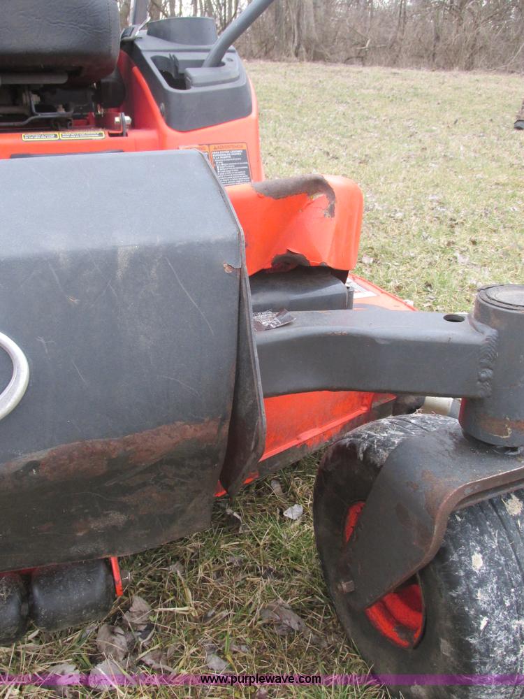 image for item E7104 Kubota ZD331 PRO commercial lawn mower
