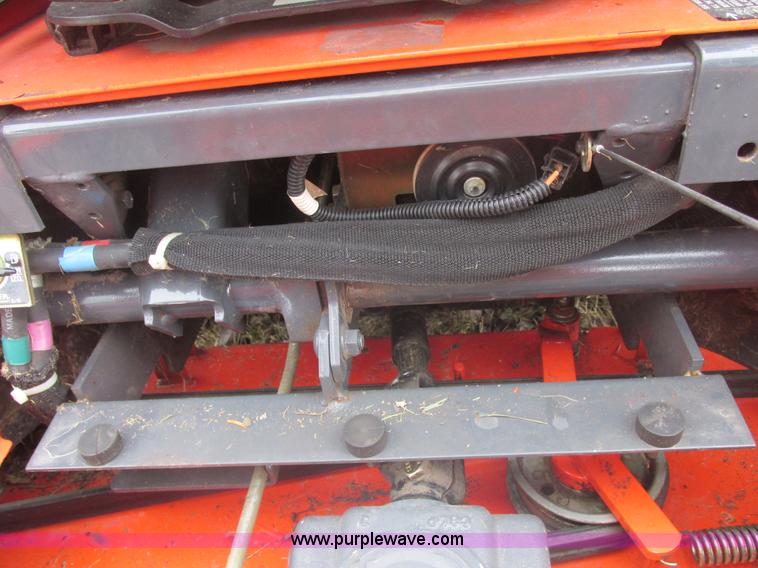 image for item E7104 Kubota ZD331 PRO commercial lawn mower