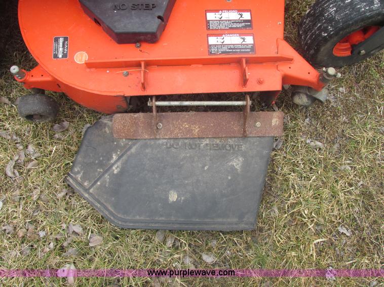 image for item E7105 Kubota ZD331 ZDPRO commercial lawn mower