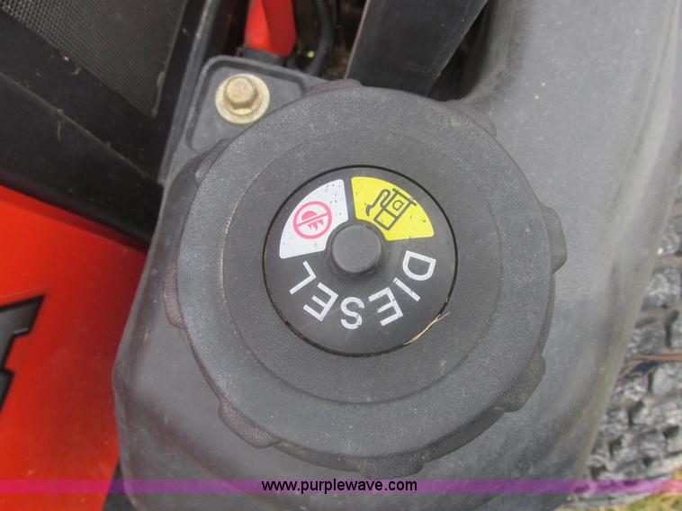 image for item E7105 Kubota ZD331 ZDPRO commercial lawn mower