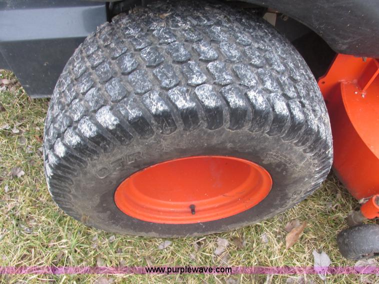 image for item E7105 Kubota ZD331 ZDPRO commercial lawn mower