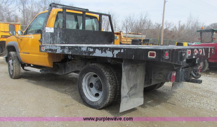 image for item E7120 1997 Chevrolet 3500 HD pickup truck