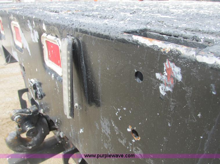 image for item E7120 1997 Chevrolet 3500 HD pickup truck