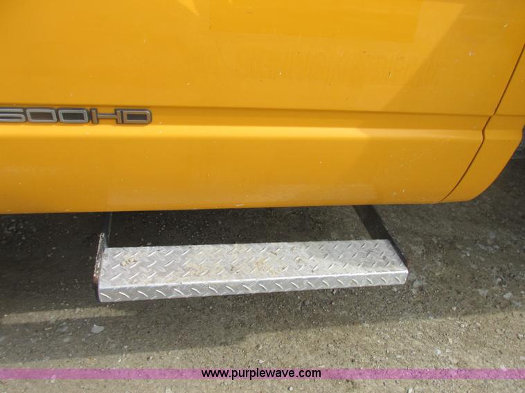 image for item E7120 1997 Chevrolet 3500 HD pickup truck